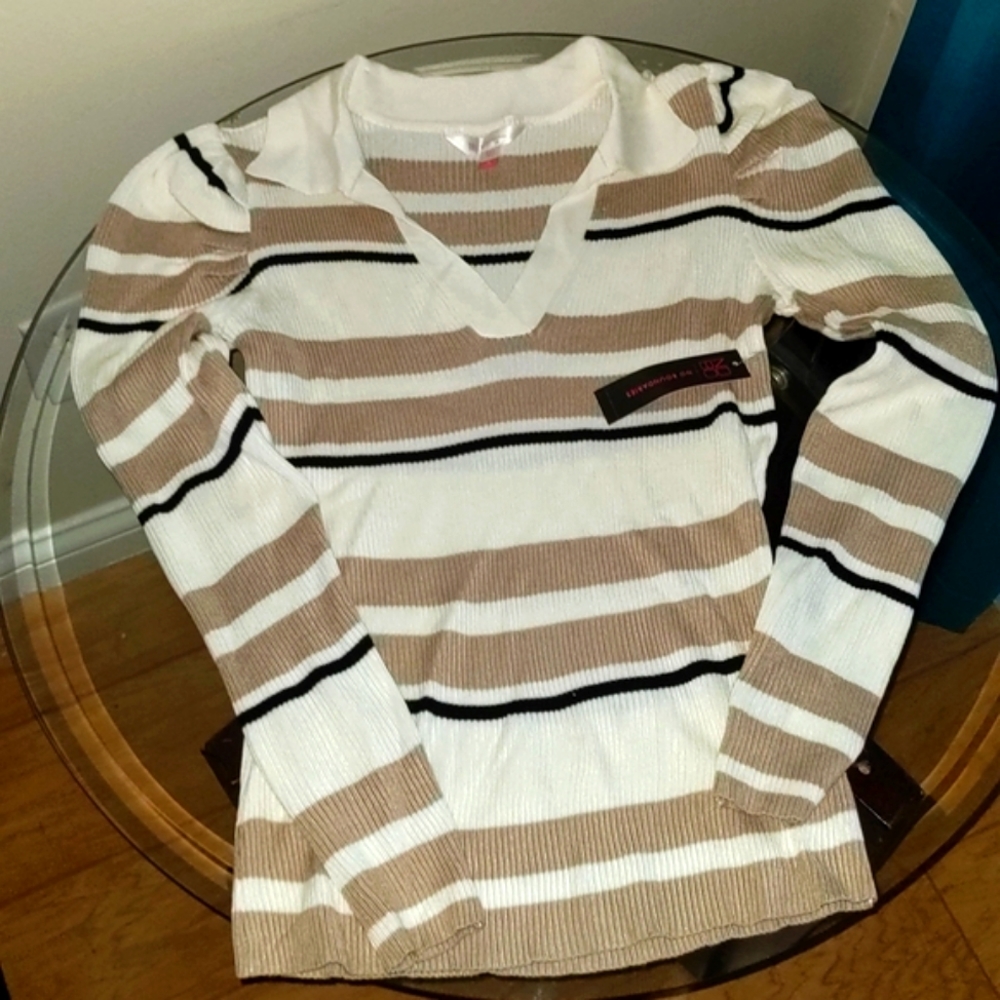 V-neck Striped Sweater
